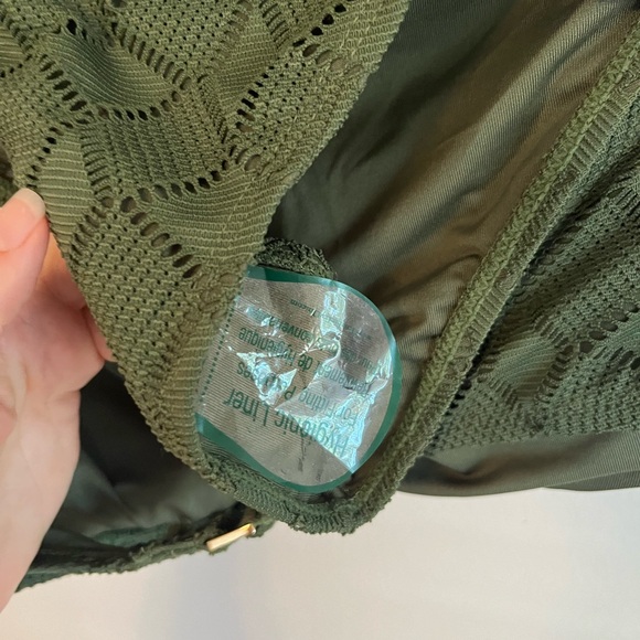 Vince Camuto Crocheted 🧶 Bikini - Picture 5 of 12